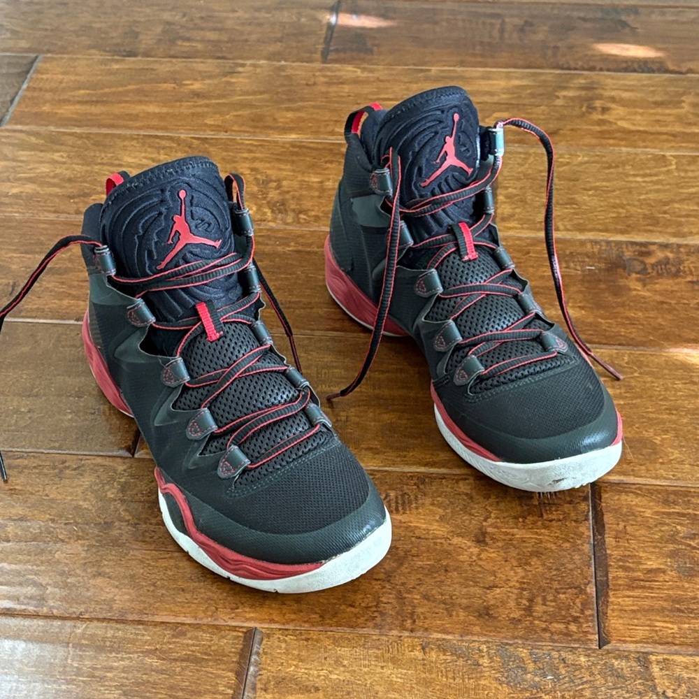 Nike Black and Red High-Top Basketball Sneakers